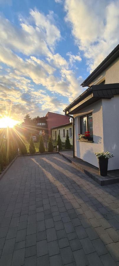 Apartamenty Happy Lębork Buitenkant foto